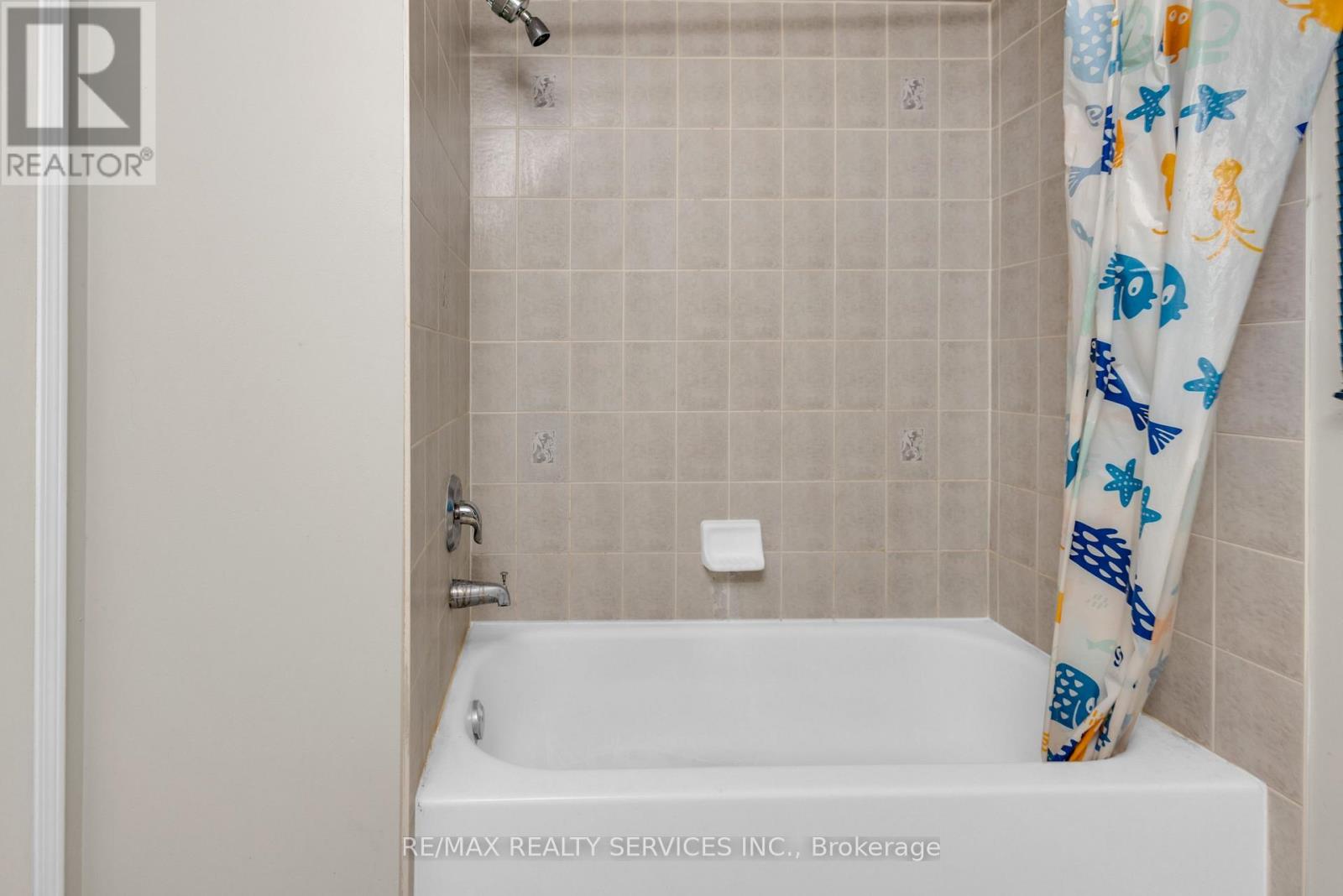 108 Beavervalley Drive, Brampton, Ontario  L7A 3W6 - Photo 17 - W12635740