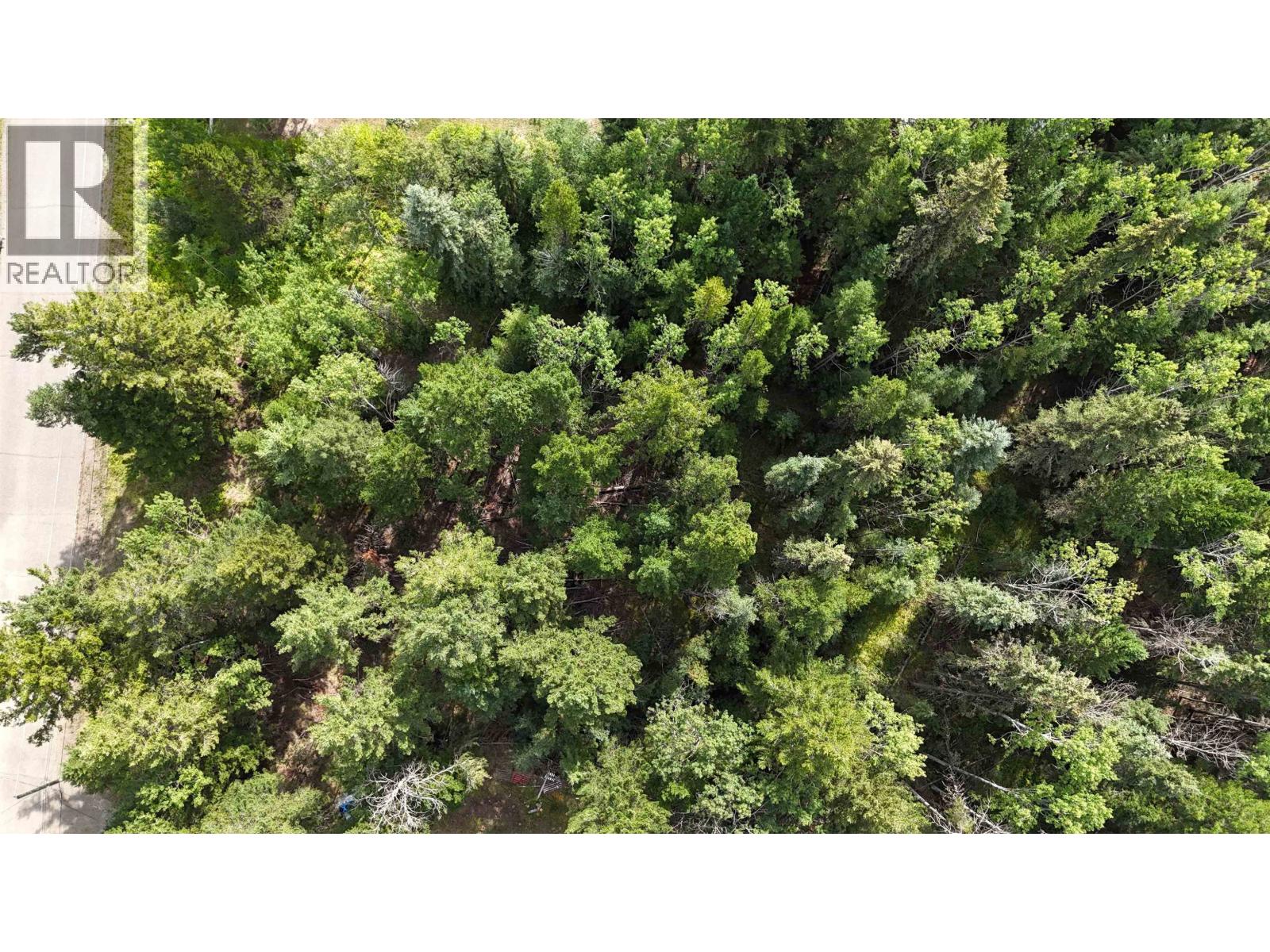 6120 Ranchette Road, Horse Lake, British Columbia  V0K 2E3 - Photo 3 - R3074452