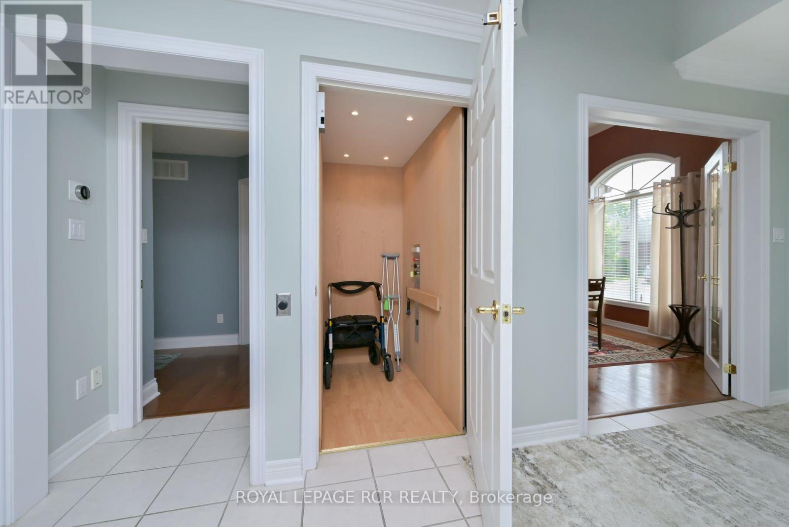 43 Bella Vista Trail, New Tecumseth, Ontario  L9R 2C7 - Photo 14 - N12425877