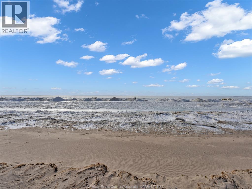 159 Ambassador Beach Road, Colchester, Ontario N0R 1G0 - Photo 32 - 25031856