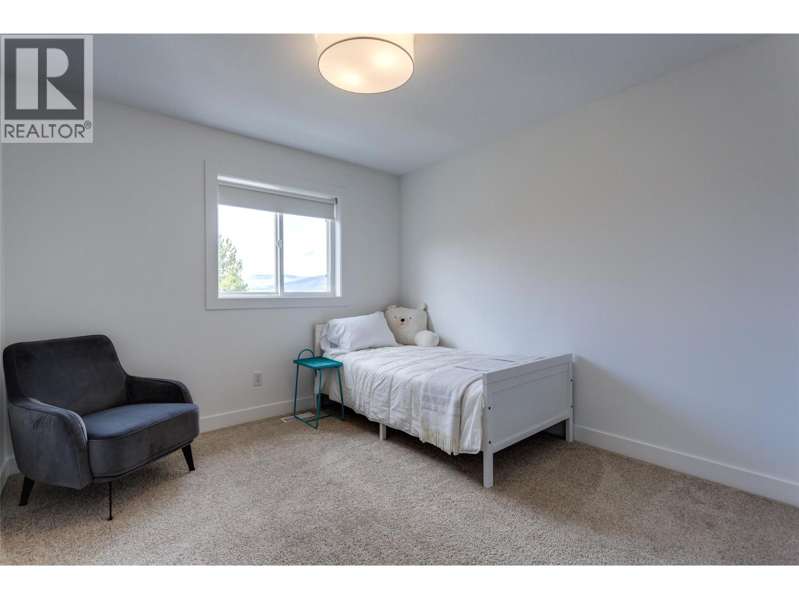 388 Mccarren Avenue, Kelowna, British Columbia  V1W 4W3 - Photo 44 - 10371347