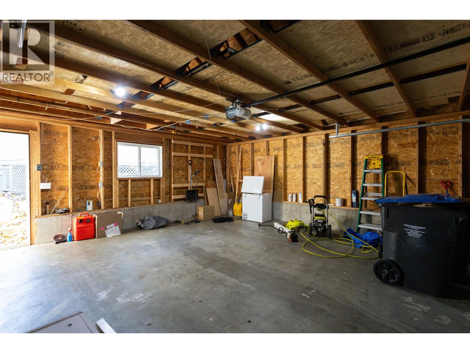 388 Mccarren Avenue, Kelowna, British Columbia  V1W 4W3 - Photo 65 - 10371347