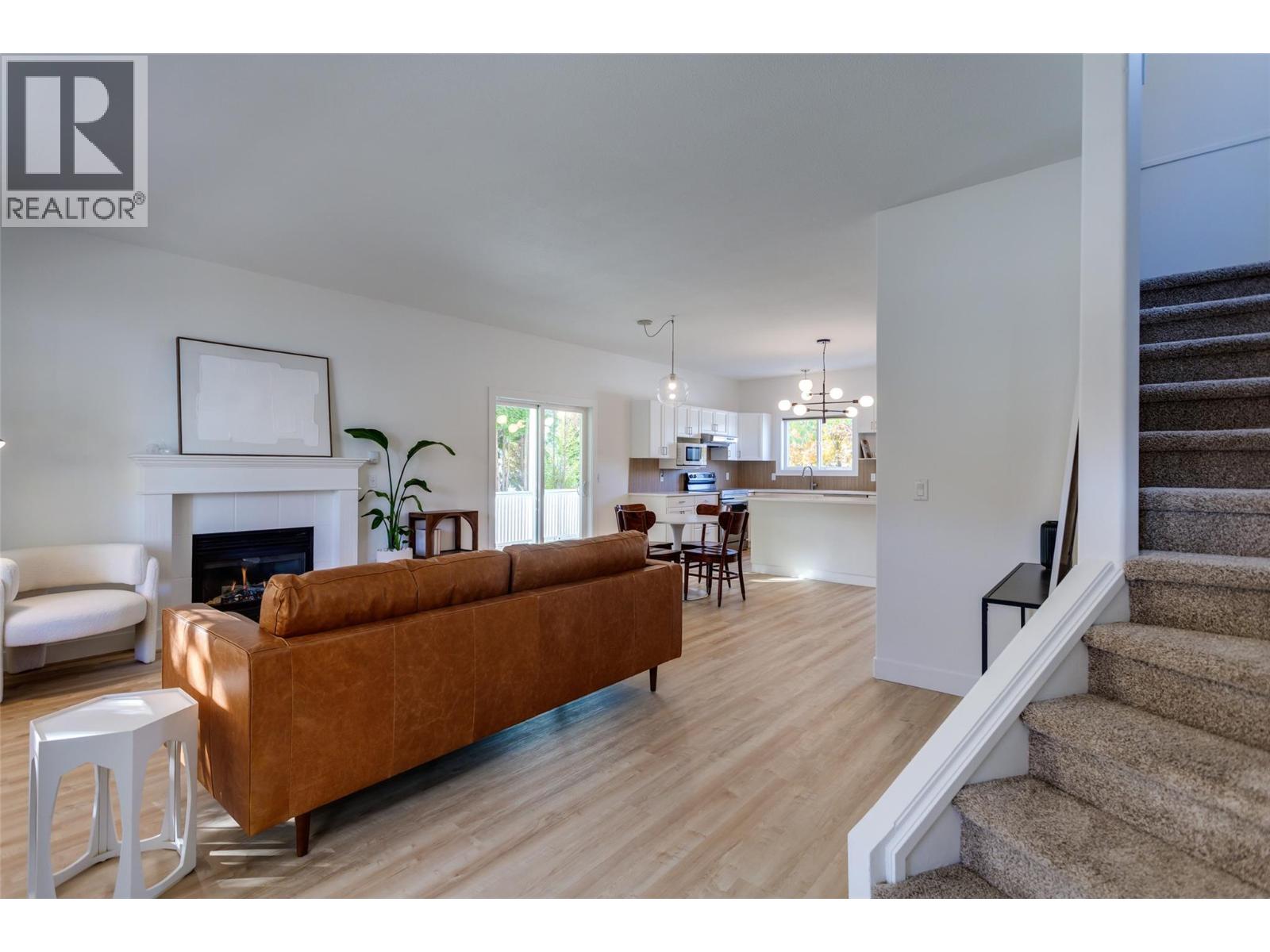 388 Mccarren Avenue, Kelowna, British Columbia  V1W 4W3 - Photo 9 - 10371347