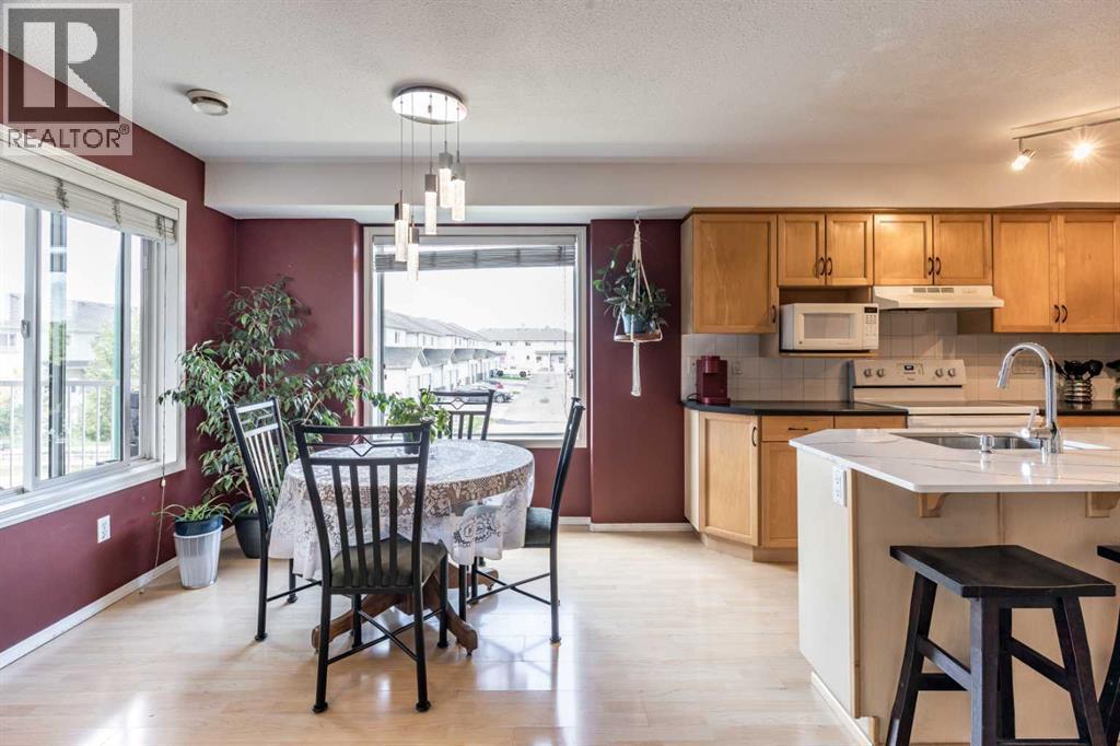 321 Washington Way Se, Medicine Hat, Alberta  T1A 8T9 - Photo 9 - A2260459