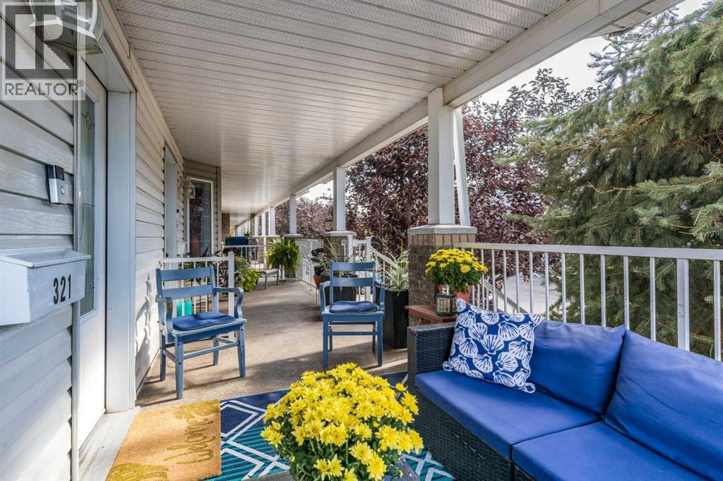 321 Washington Way Se, Medicine Hat, Alberta  T1A 8T9 - Photo 5 - A2260459