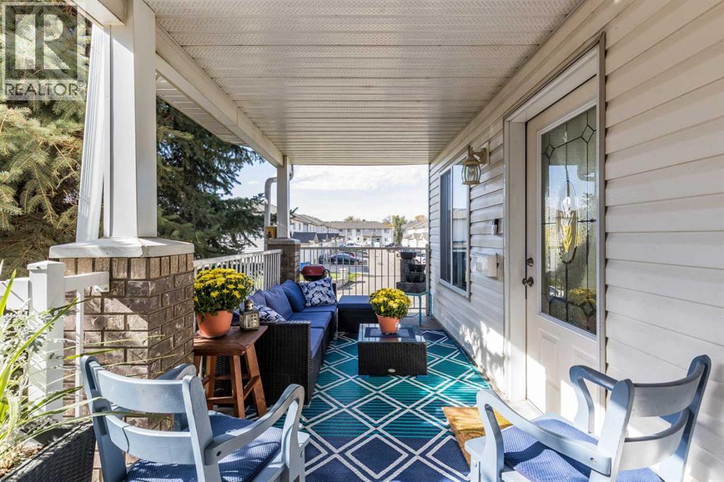 321 Washington Way Se, Medicine Hat, Alberta  T1A 8T9 - Photo 3 - A2260459