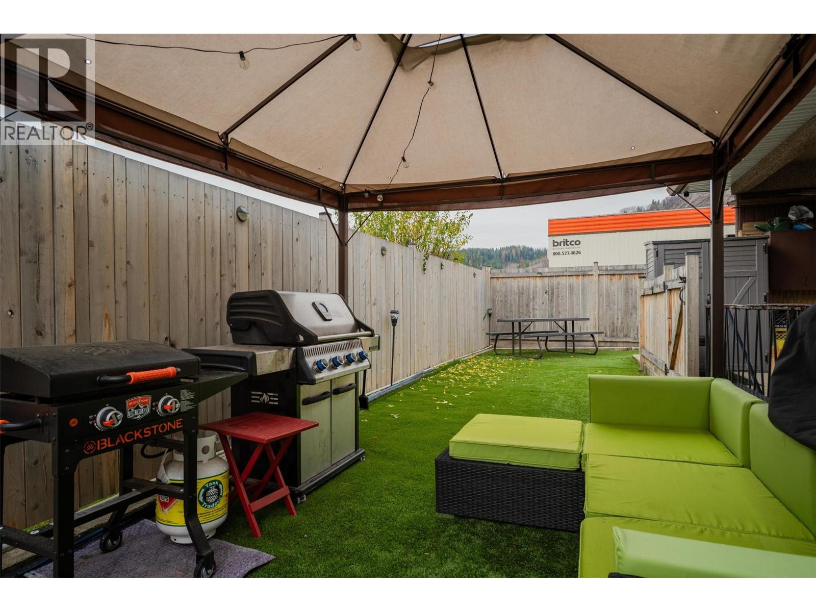 3690 Carnation Drive, Trail, British Columbia  V1R 2W6 - Photo 27 - 10371309