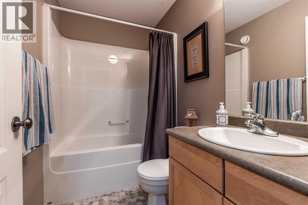 321 Washington Way Se, Medicine Hat, Alberta  T1A 8T9 - Photo 30 - A2260459