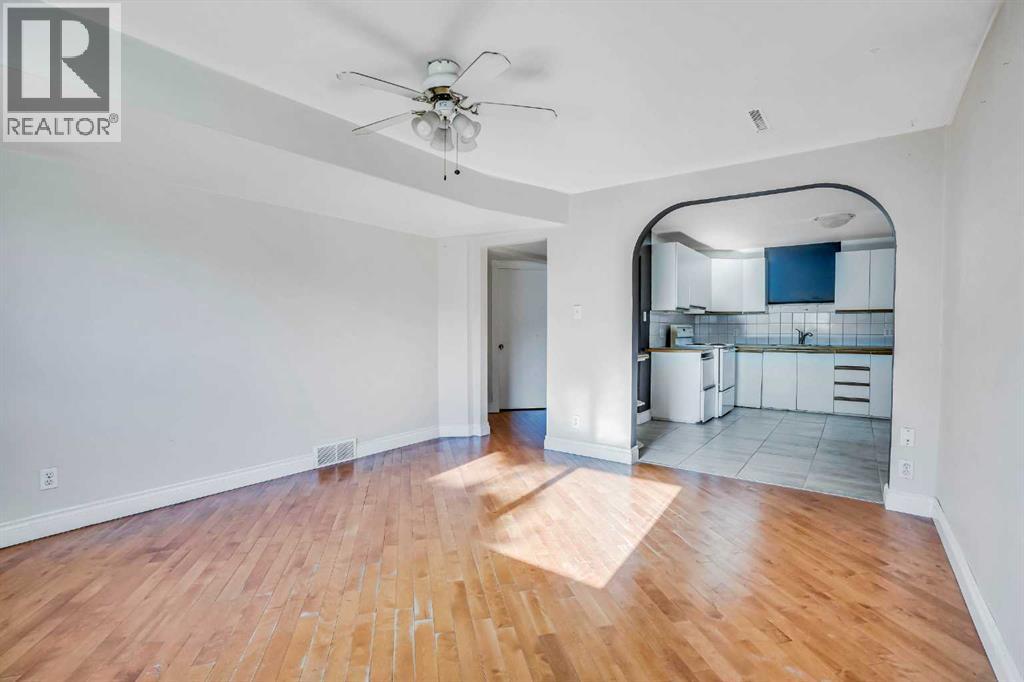 185 Cornwallis Drive Nw, Calgary, Alberta  T2K 1V4 - Photo 22 - A2258677