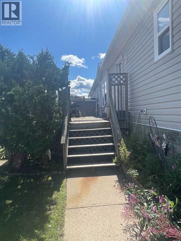 1549 15 Streetcrescent, Wainwright, Alberta  T9W 1K8 - Photo 15 - A2250603