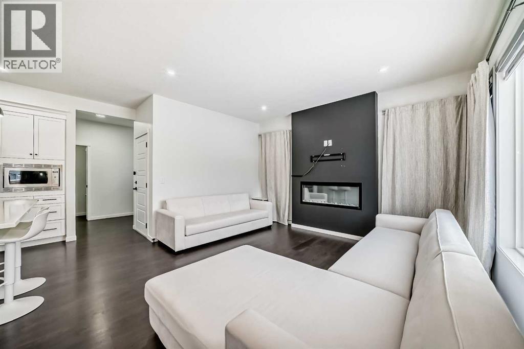 31 Creekside Grove Sw, Calgary, Alberta  T2X 4A8 - Photo 16 - A2272984