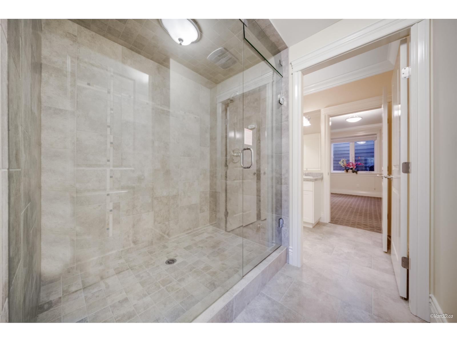 13464 Vine Maple Drive, Surrey, British Columbia  V4P 1W9 - Photo 32 - R3074451