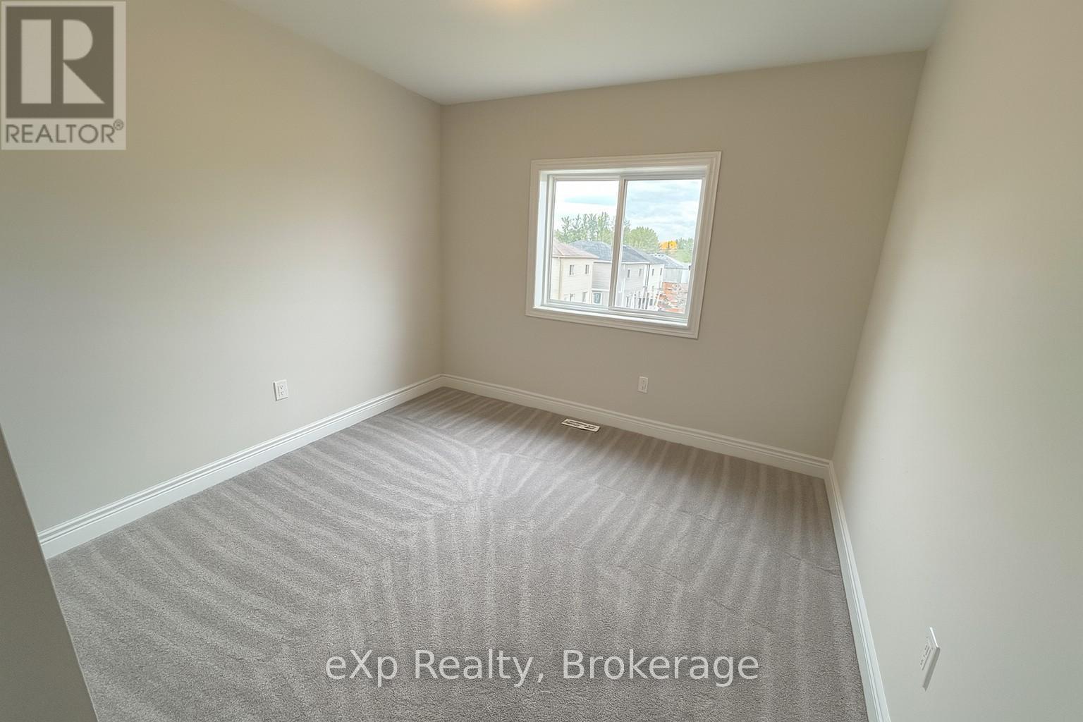 50 Quinn Forest Drive, Bracebridge, Ontario  P1L 1W9 - Photo 17 - X12455957