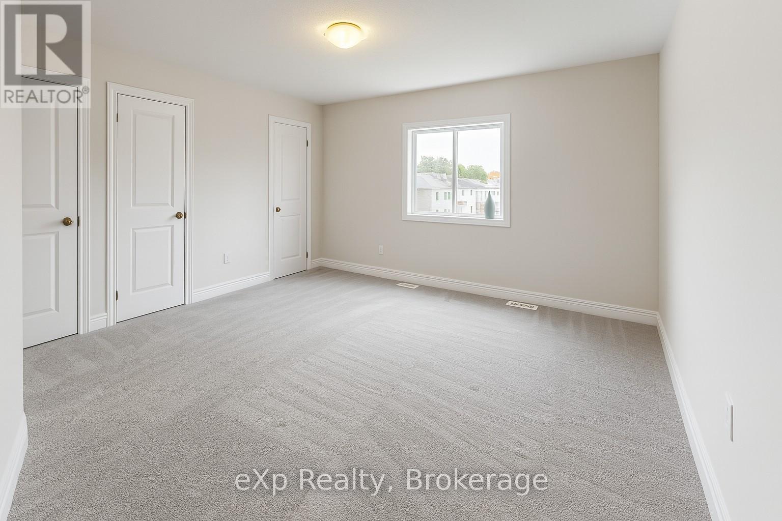 50 Quinn Forest Drive, Bracebridge, Ontario  P1L 1W9 - Photo 14 - X12455957