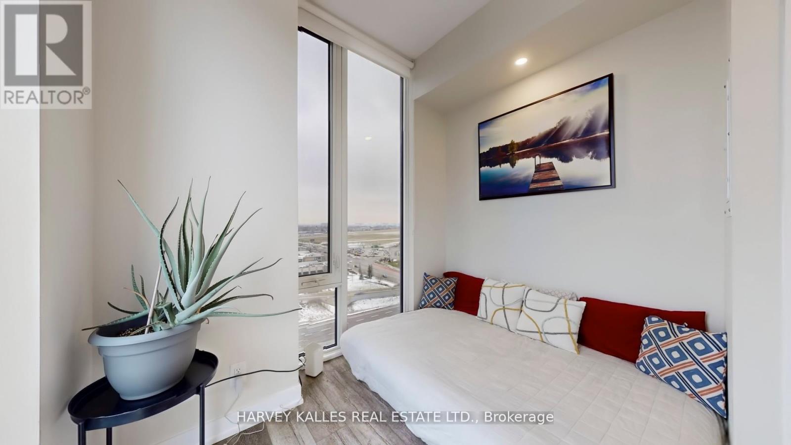 1406 - 38 Monte Kwinter Court, Toronto, Ontario  M3H 0E2 - Photo 19 - C12641600