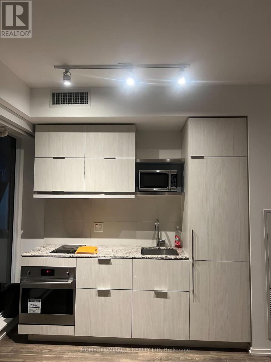 4308 - 197 Yonge Street, Toronto, Ontario  M5B 0C1 - Photo 2 - C12641602