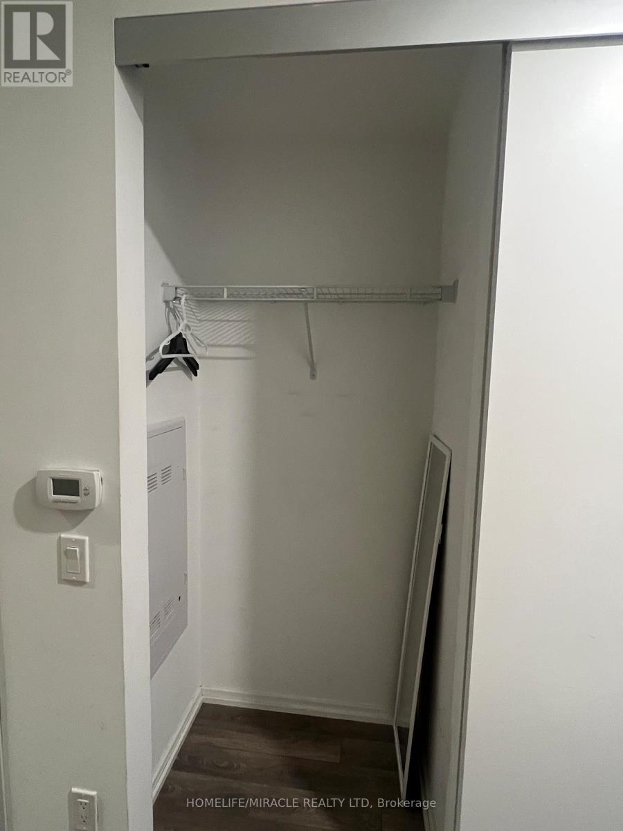 4308 - 197 Yonge Street, Toronto, Ontario  M5B 0C1 - Photo 3 - C12641602