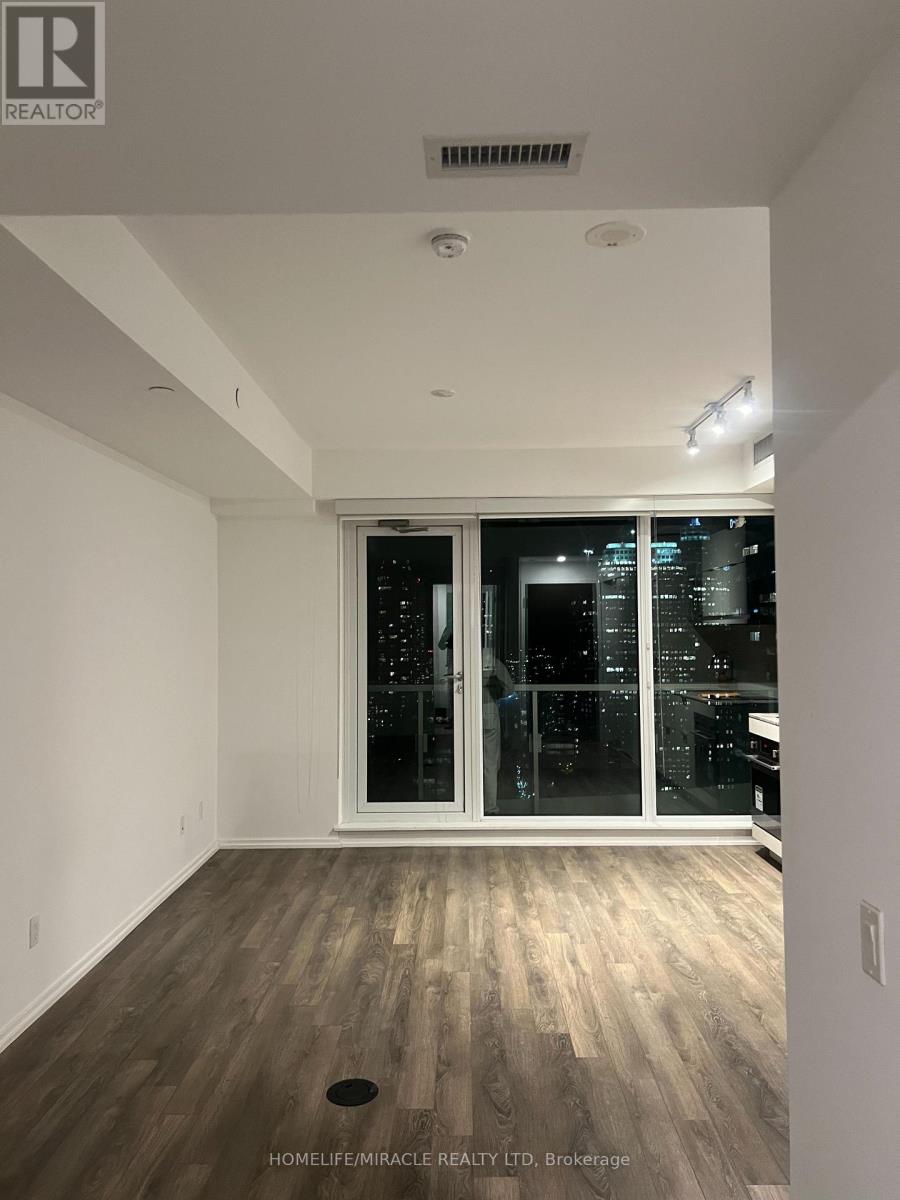 4308 - 197 Yonge Street, Toronto, Ontario  M5B 0C1 - Photo 5 - C12641602