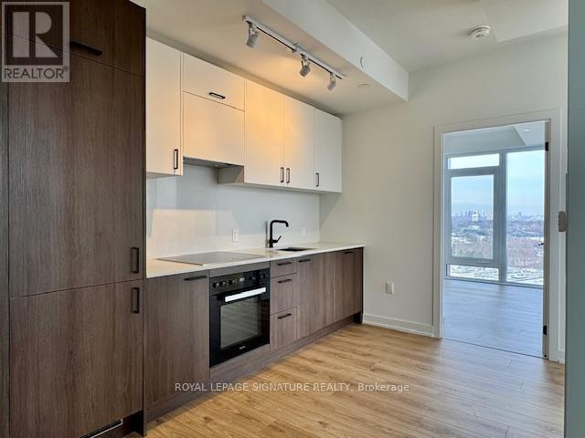 1919 - 1 Quarrington Lane, Toronto, Ontario  M3C 0S4 - Photo 16 - C12641608