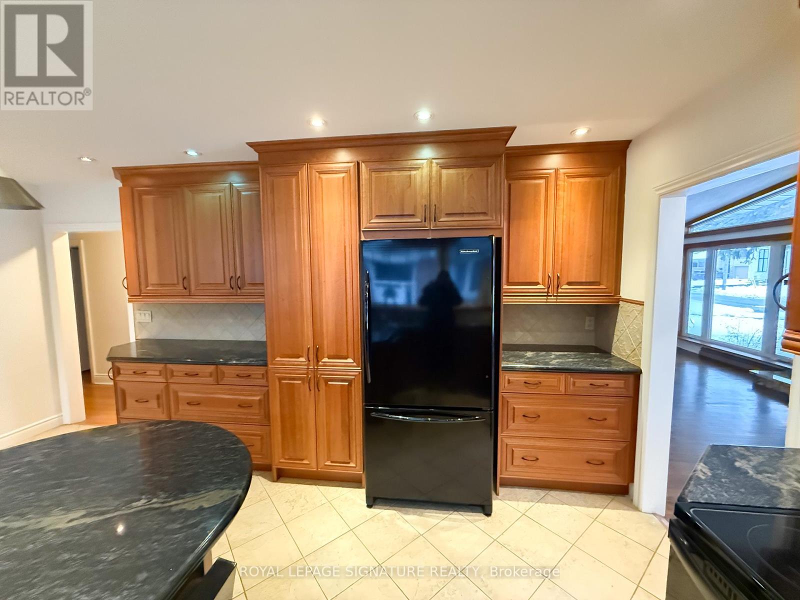 23 Palomino Crescent, Toronto, Ontario  M2K 1W2 - Photo 5 - C12641622