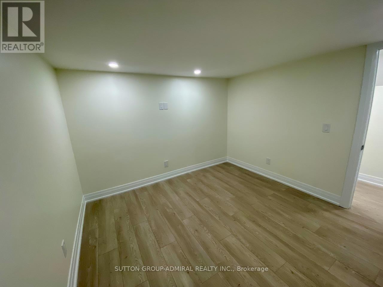 6 - 347 Northcliffe Boulevard, Toronto, Ontario  M6E 3K9 - Photo 11 - C12641628