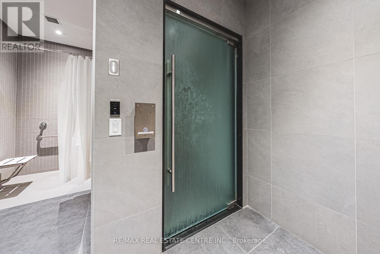 3307 - 357 King Street W, Toronto, Ontario  M5V 0S7 - Photo 30 - C12641698