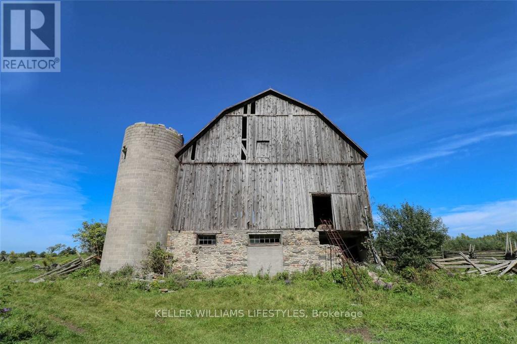1049 Sandringham Road, Kawartha Lakes, Ontario  K0M 2T0 - Photo 4 - X12226816