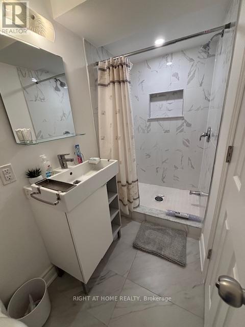 21 - 72 Dusay Place, Toronto, Ontario  M1W 2N2 - Photo 7 - E12641682