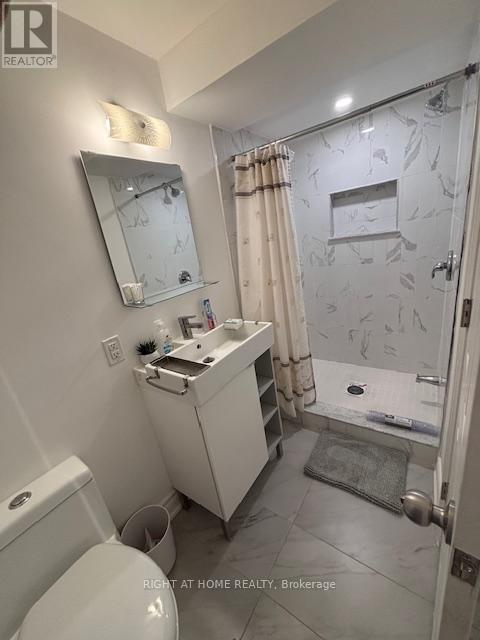 21 - 72 Dusay Place, Toronto, Ontario  M1W 2N2 - Photo 8 - E12641682