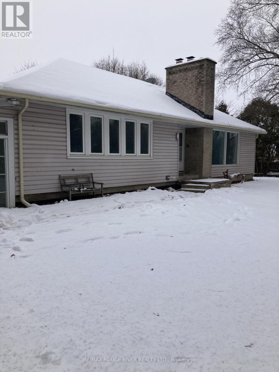 319 BURK STREET, Oshawa, Ontario