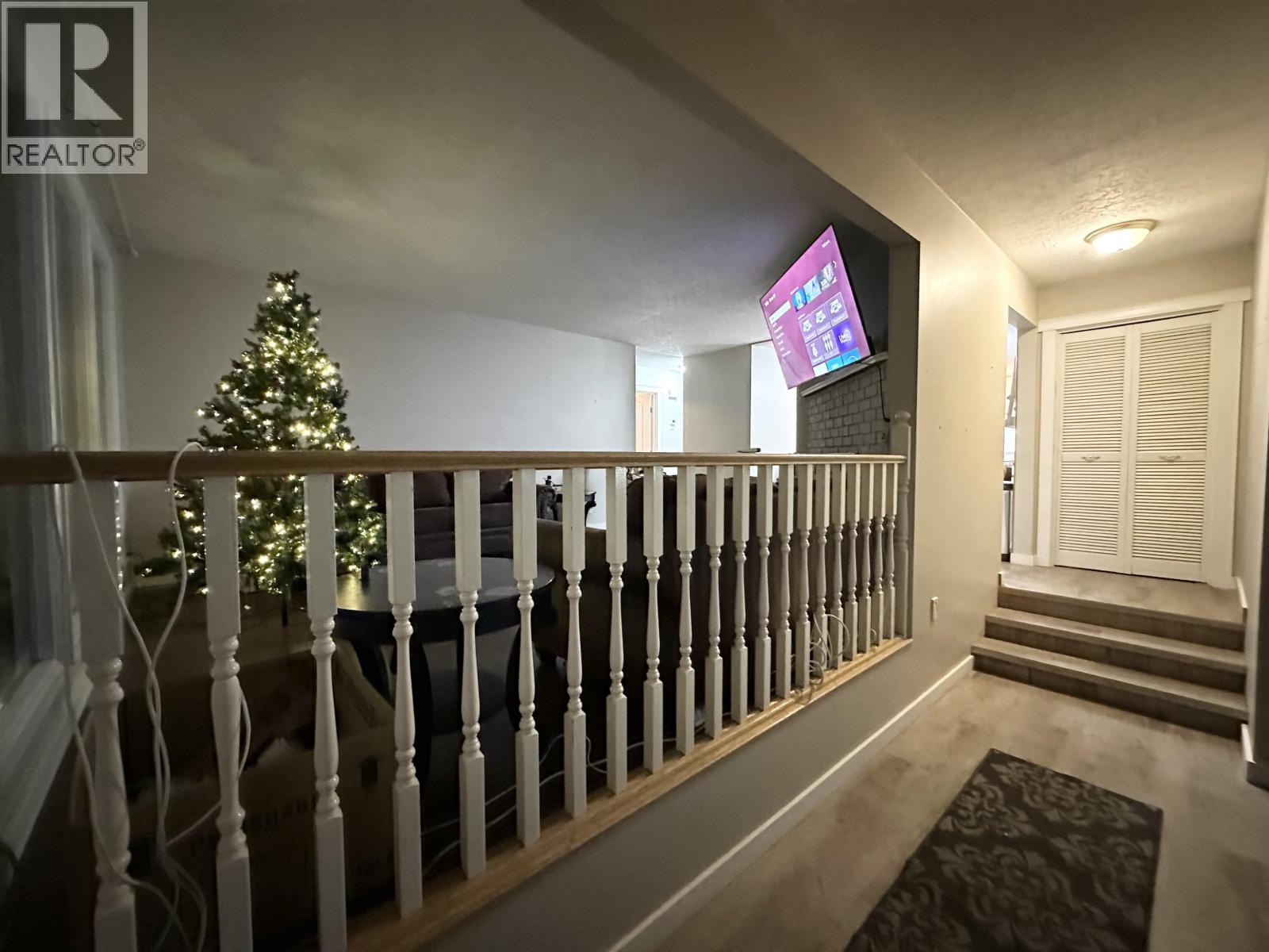 10708 104 Avenue, Fort St. John, British Columbia  V1J 2L3 - Photo 2 - R3074370