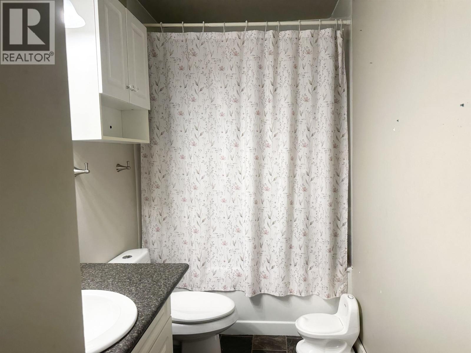 10708 104 Avenue, Fort St. John, British Columbia  V1J 2L3 - Photo 12 - R3074370