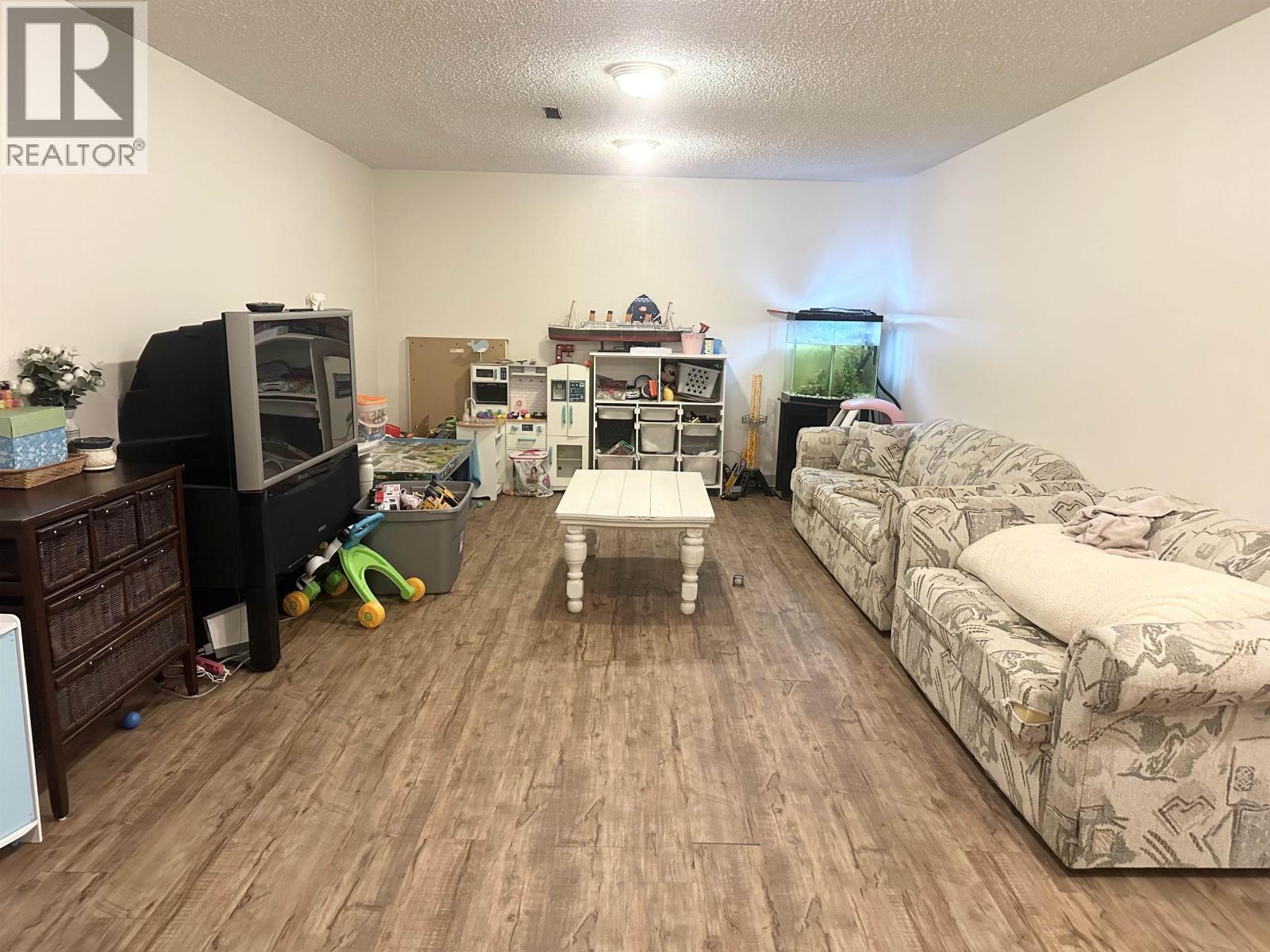 10708 104 Avenue, Fort St. John, British Columbia  V1J 2L3 - Photo 13 - R3074370