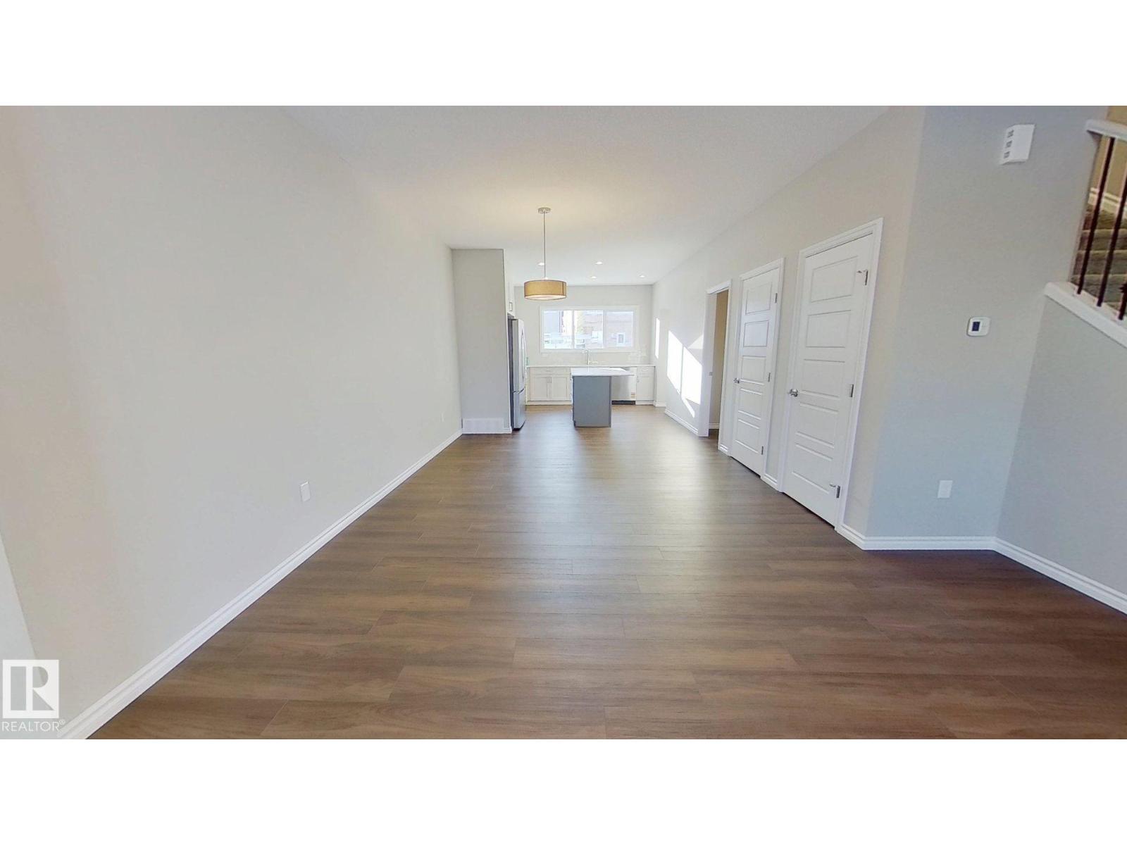 1023 Aster Bv Nw, Edmonton, Alberta  T6T 2W7 - Photo 4 - E4467249