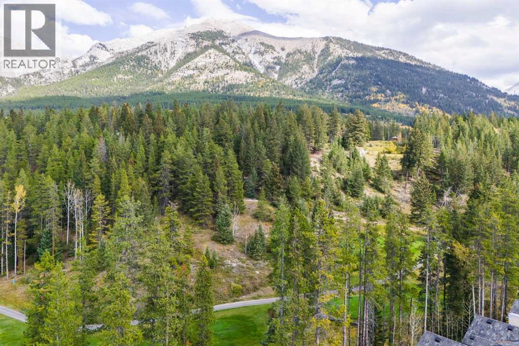 153, 13 Aspen Glen, Canmore, Alberta  T1W 1A6 - Photo 4 - A2261137