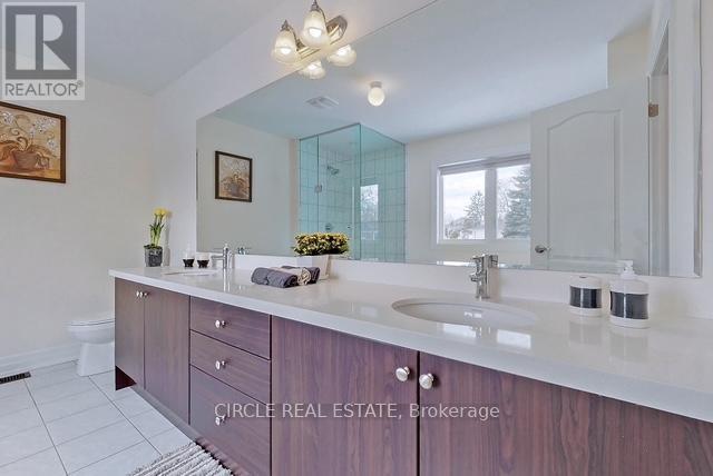 Upper Level - 213 Danny Wheeler Boulevard, Georgina, Ontario  L4P 0J8 - Photo 20 - N12641646