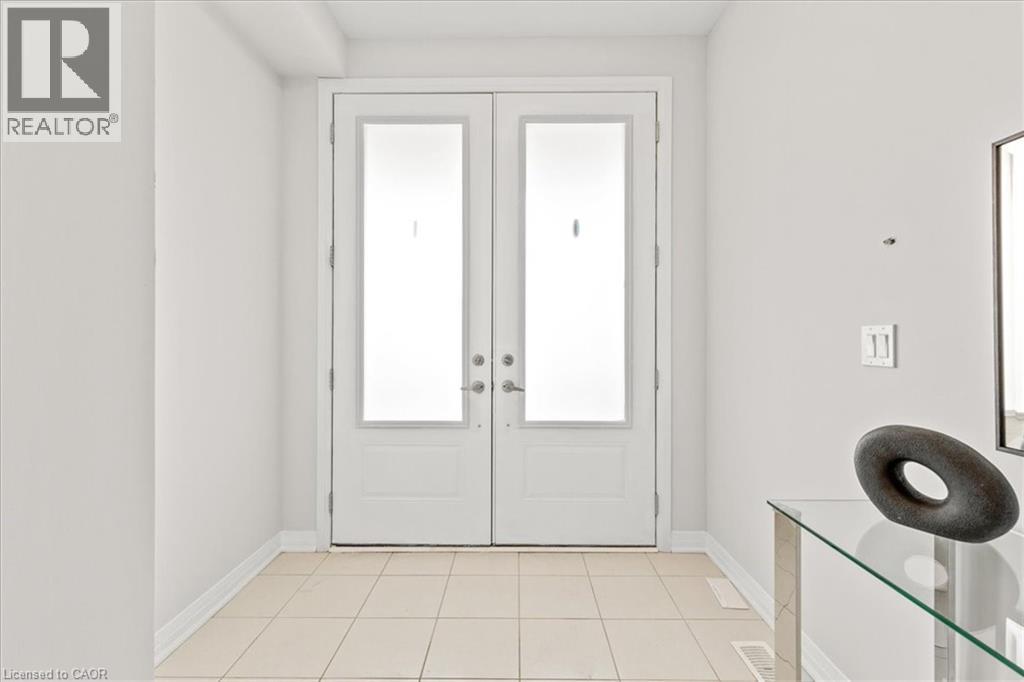 478 Robert Woolner Street, Ayr, Ontario  N0B 1E0 - Photo 3 - 40794542