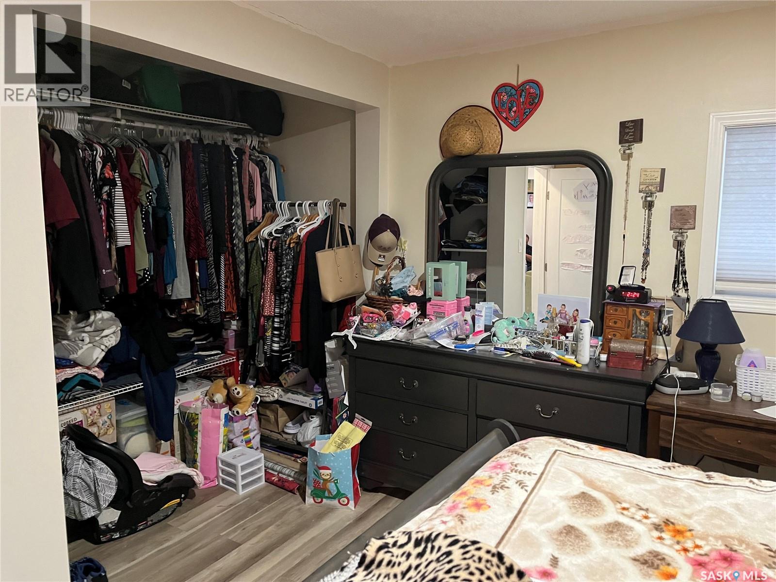 220 5th Avenue E, Gravelbourg, Saskatchewan  S0H 1X0 - Photo 14 - SK025781