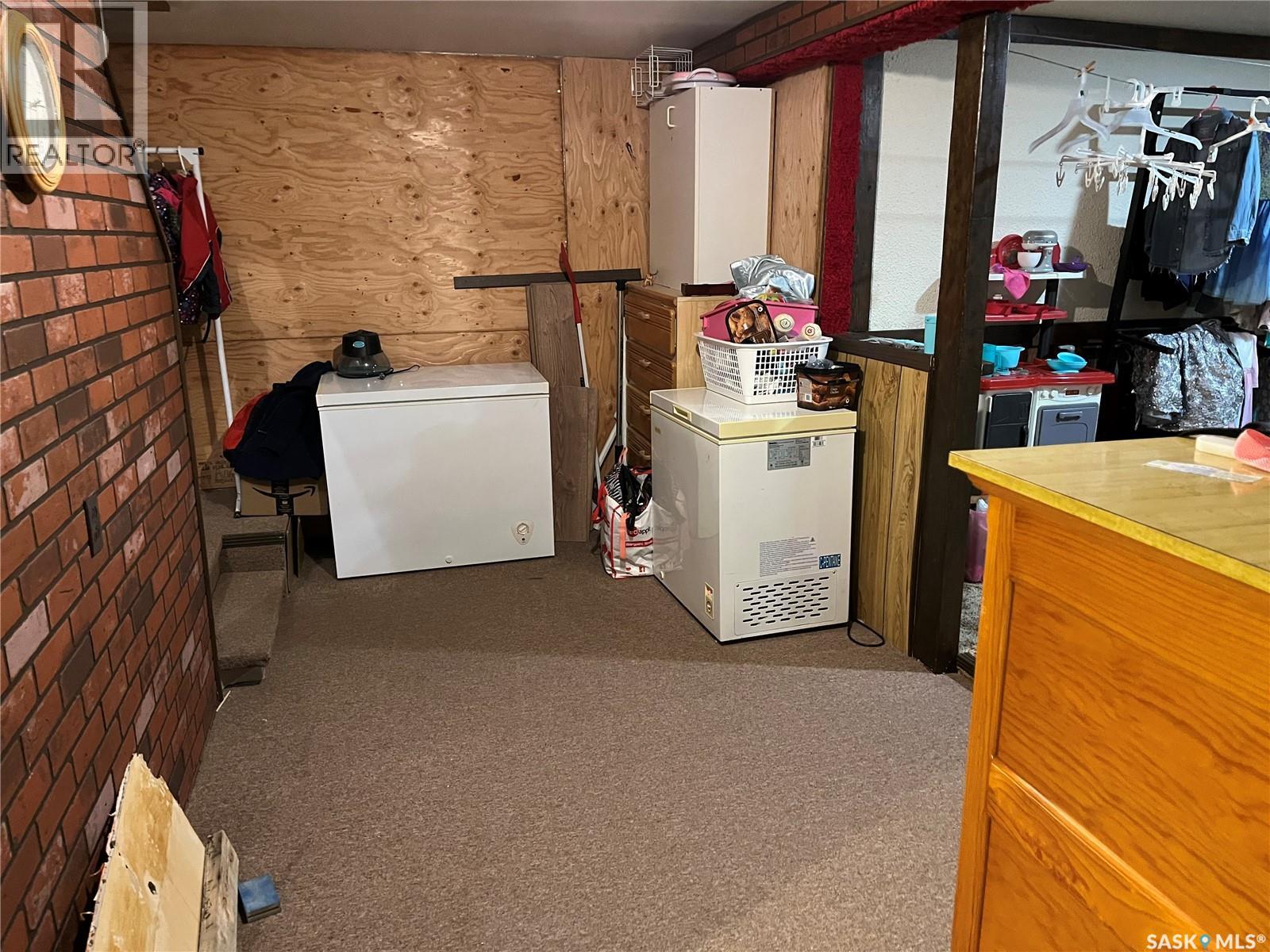 220 5th Avenue E, Gravelbourg, Saskatchewan  S0H 1X0 - Photo 20 - SK025781