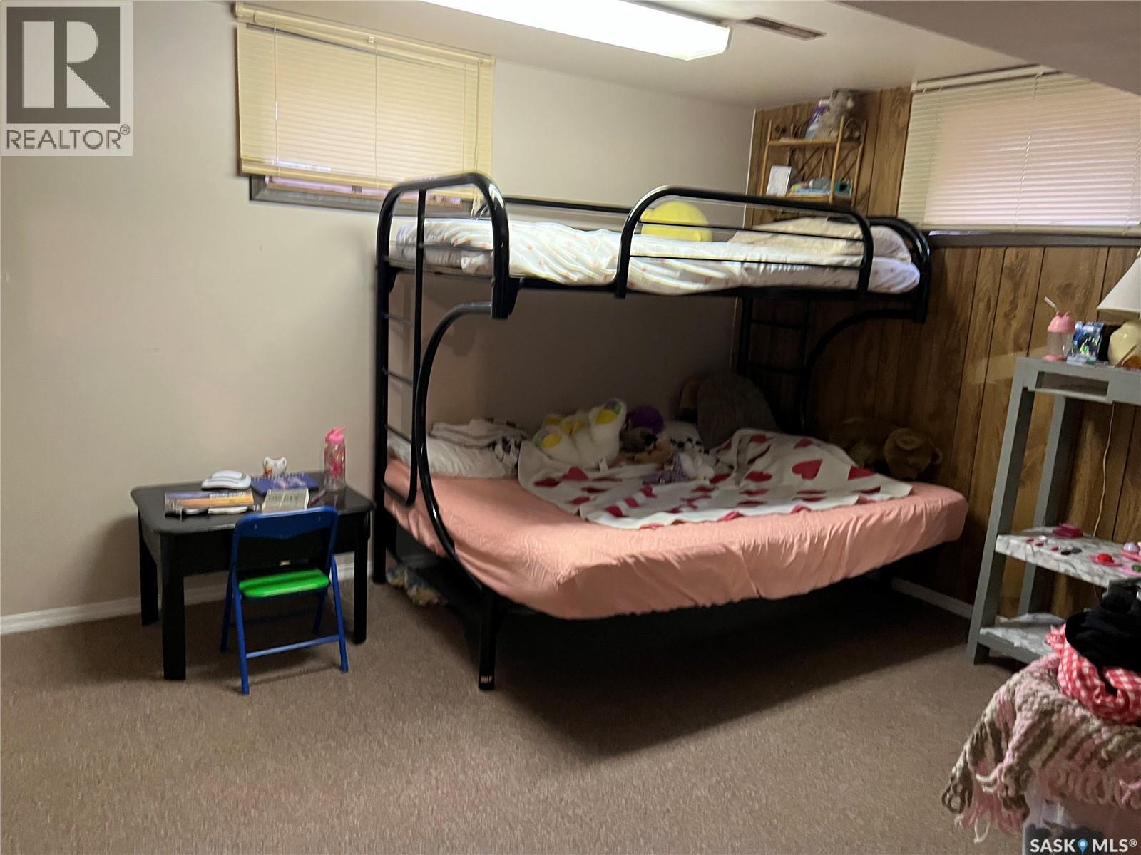 220 5th Avenue E, Gravelbourg, Saskatchewan  S0H 1X0 - Photo 21 - SK025781