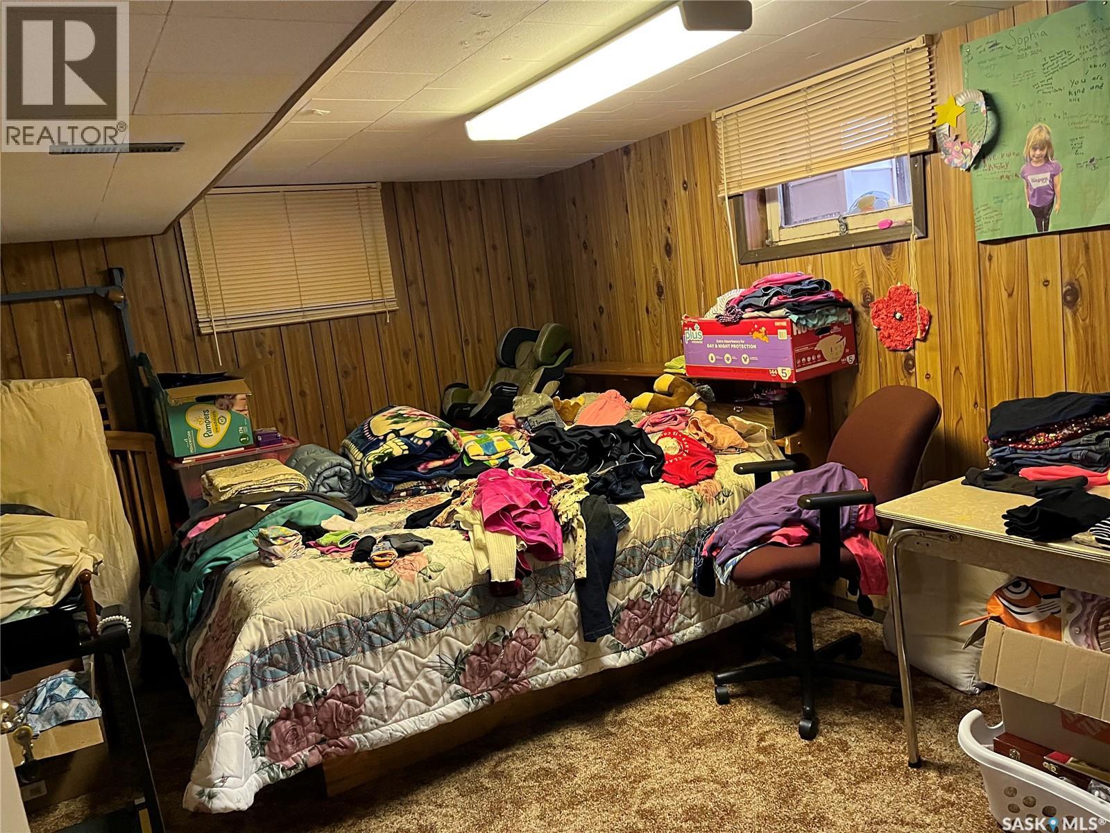 220 5th Avenue E, Gravelbourg, Saskatchewan  S0H 1X0 - Photo 26 - SK025781