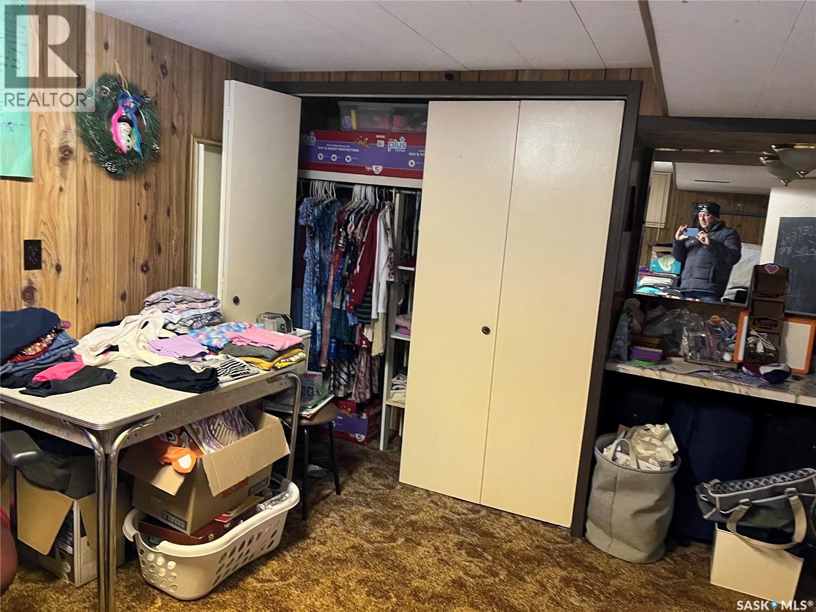 220 5th Avenue E, Gravelbourg, Saskatchewan  S0H 1X0 - Photo 27 - SK025781