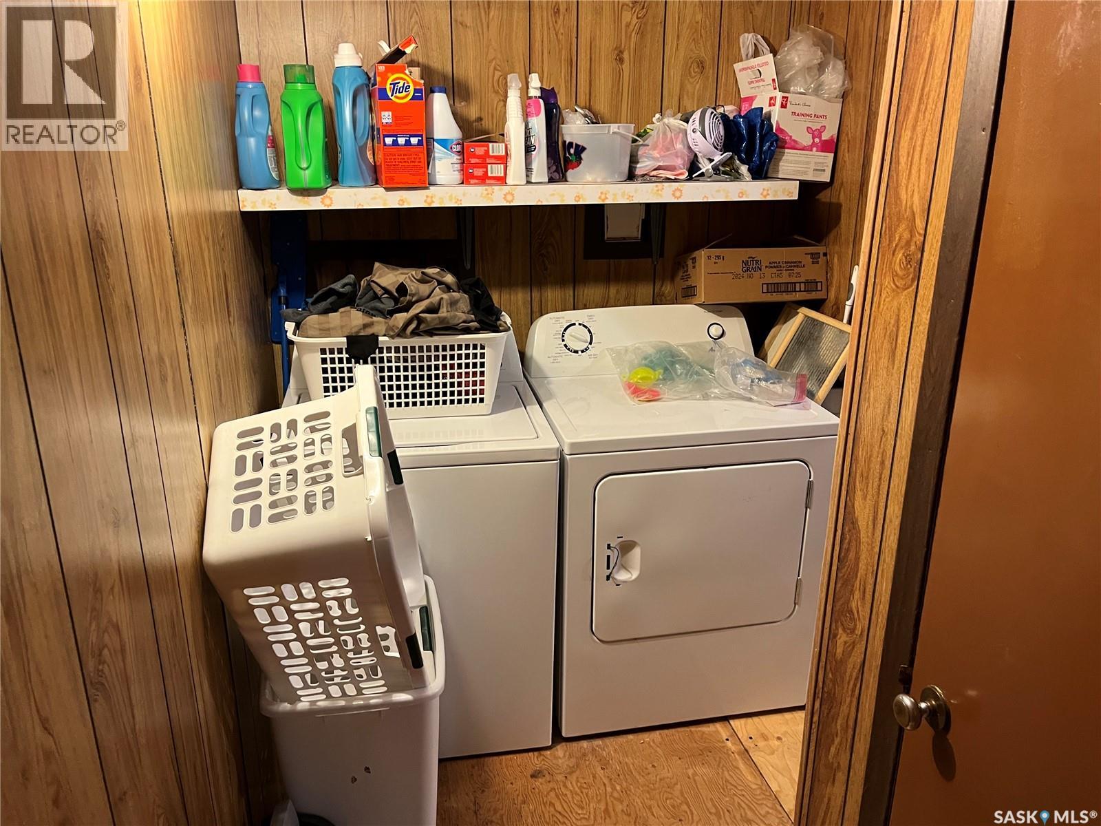 220 5th Avenue E, Gravelbourg, Saskatchewan  S0H 1X0 - Photo 28 - SK025781