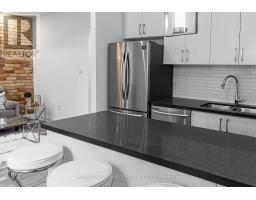 3 - 209 JARVIS STREET, Toronto, Ontario