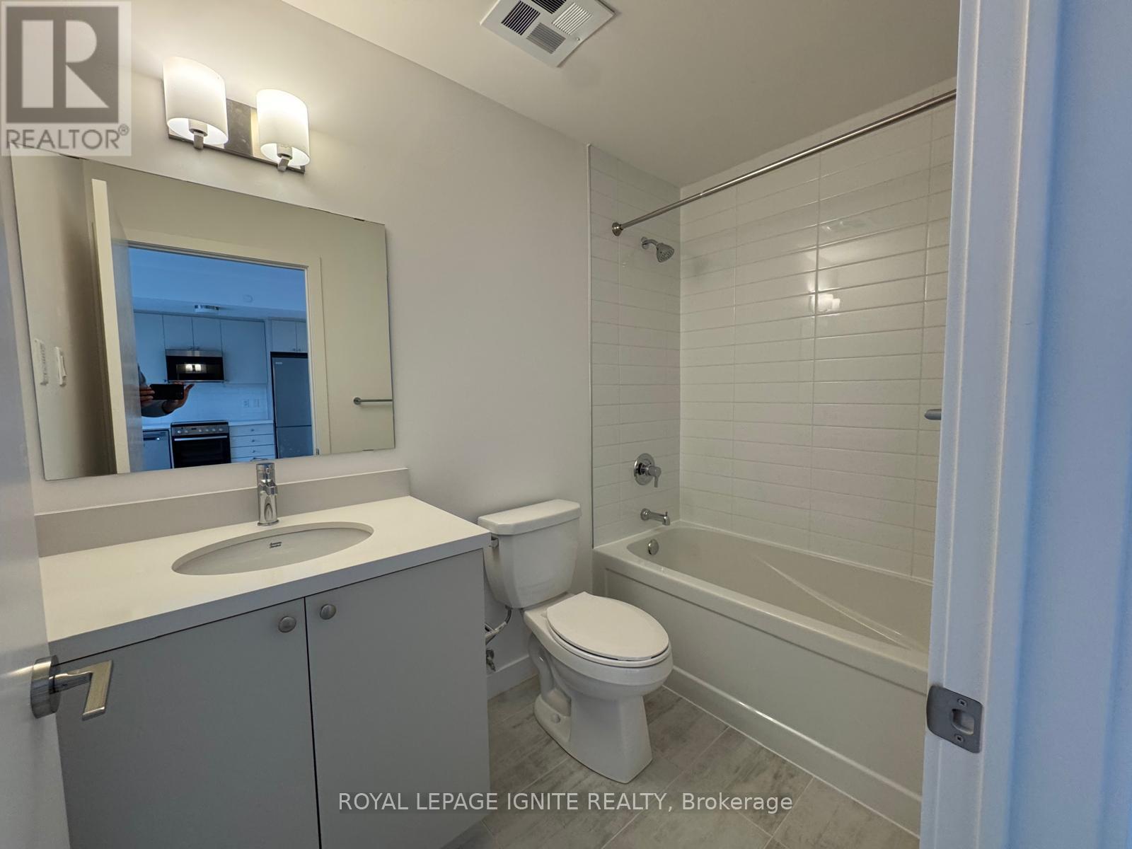 1001 - 55 Clarington Boulevard, Clarington, Ontario  L1C 7J4 - Photo 15 - E12536842