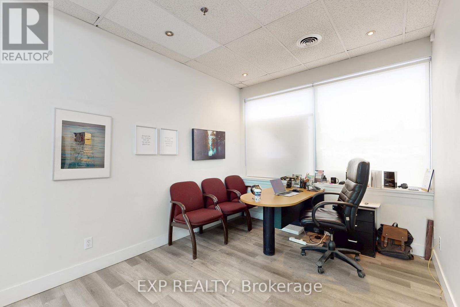 35 Stoffel Drive, Toronto, Ontario  M9W 1A8 - Photo 22 - W12641626