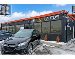 32 STOFFEL DRIVE, Toronto, Ontario