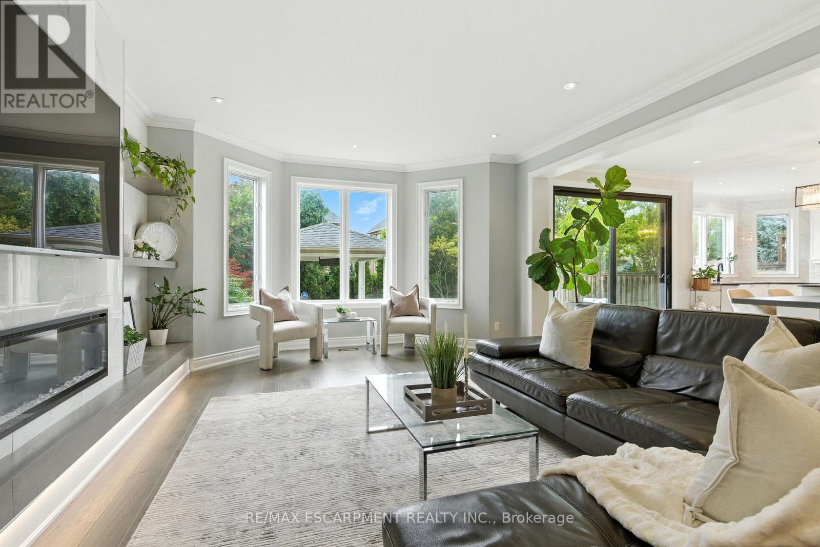 691 Merlot Court, Mississauga, Ontario  L5H 4M4 - Photo 16 - W12641638