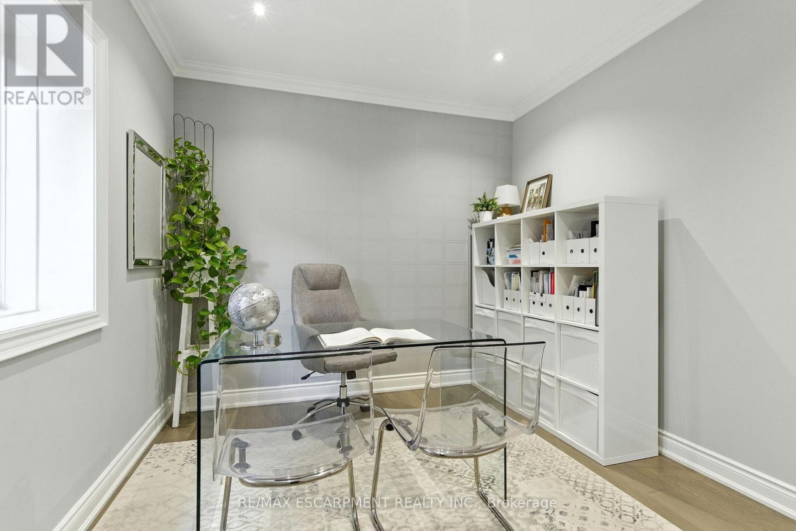 691 Merlot Court, Mississauga, Ontario  L5H 4M4 - Photo 19 - W12641638