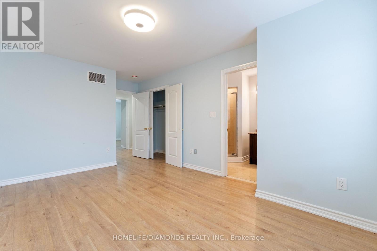 43 Sprucewood Road, Brampton, Ontario  L6Z 0B4 - Photo 25 - W12641650